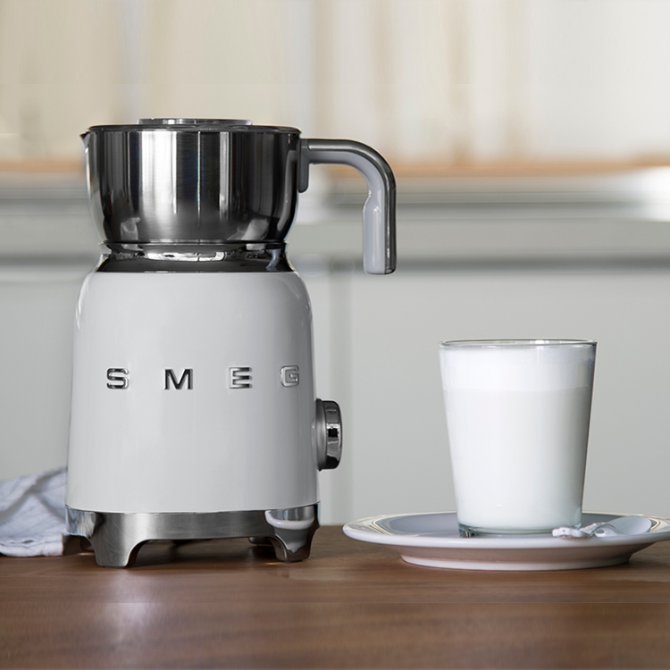 Smeg Milk Frother 50's Style MFF11WHUK 